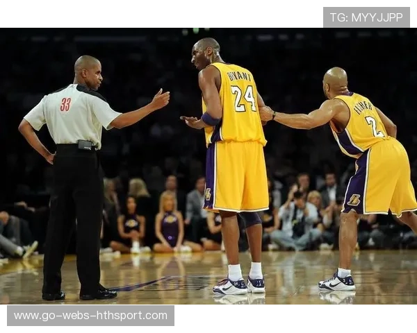 NBA球队加练转换进攻模式的秘密武器，助你队伍升级腾飞