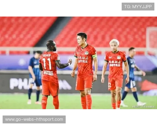 河南队王上源关键传球，打破僵局