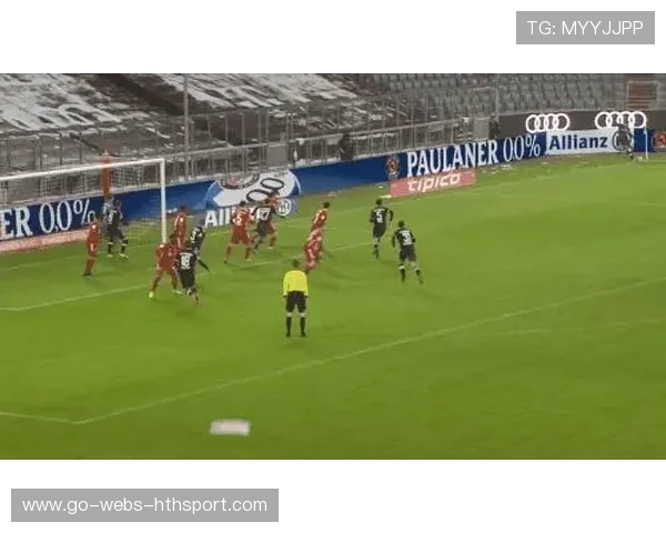 禁区内补射补点成为当晚最热镜头被反复回放